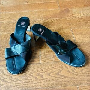 Elegant Black Crisscross Heels by Proxy